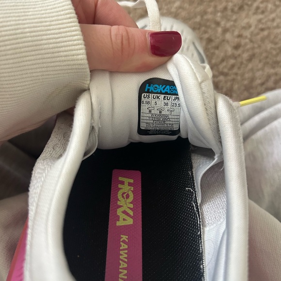 Hoka Kawana Sneaker Pink and White - Picture 4 of 6